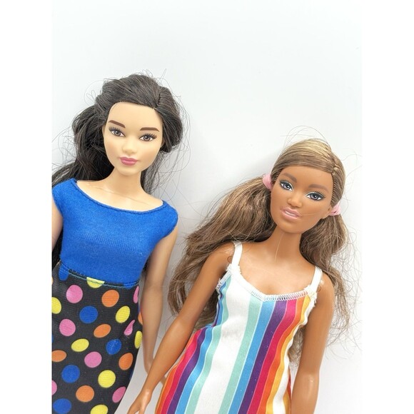 Year 2016 Barbie Fashionistas #51 Asian & Hispanic Ocean CURVY Doll Lot - Picture 2 of 3